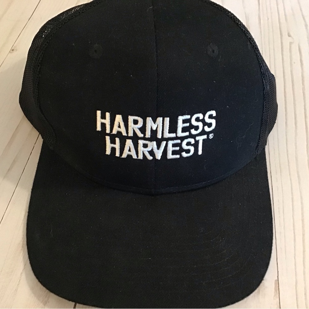Black Baseball Cap (HARMLESS HARVEST) Brand new